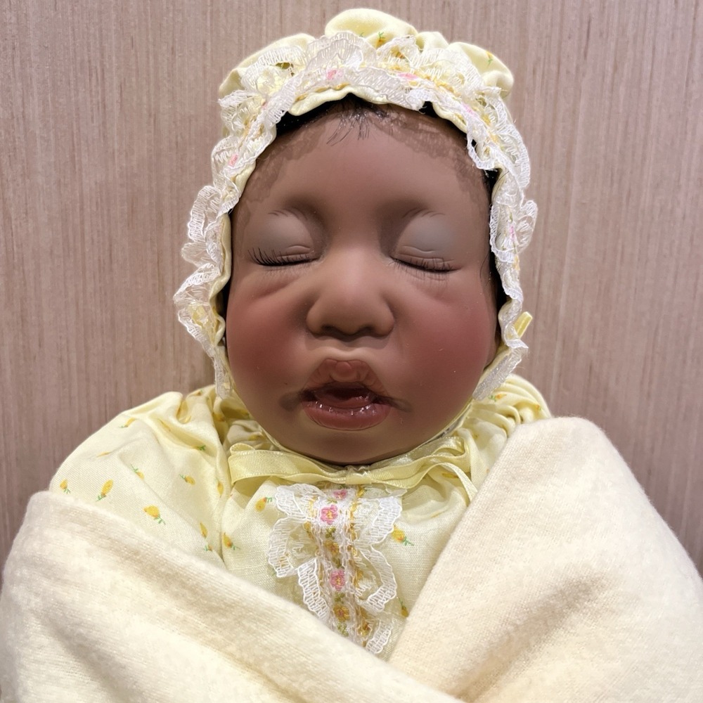 Lee Middleton Dear One African American Doll Newborn Baby Signed Numbered 1985